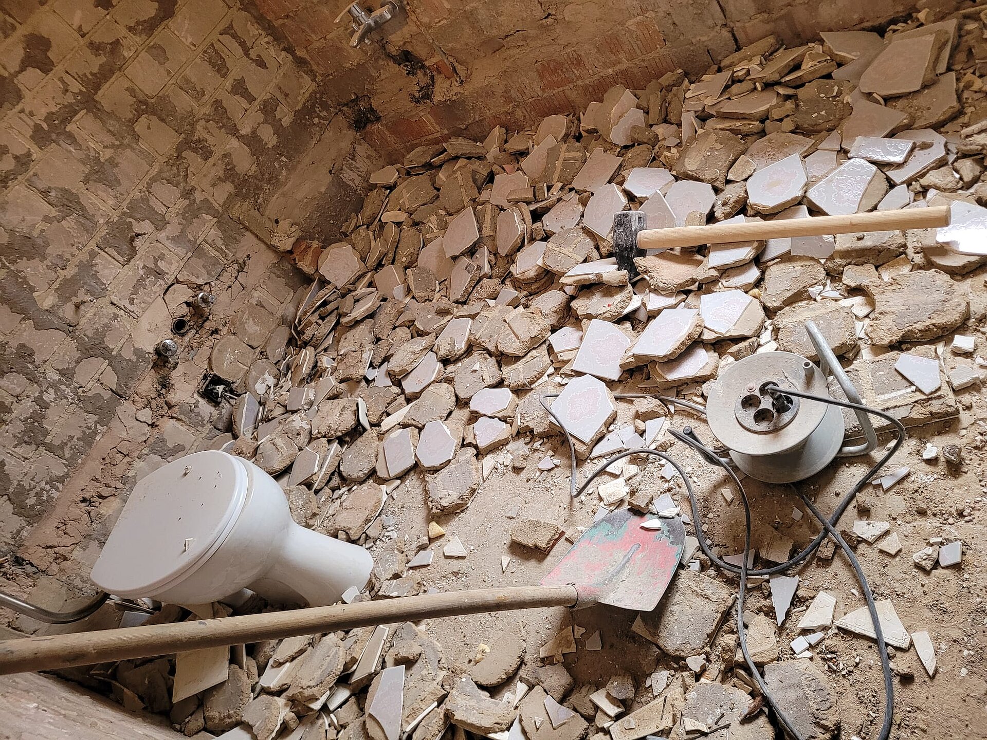 Abriss in Bubenreuth Bad - Bild 7